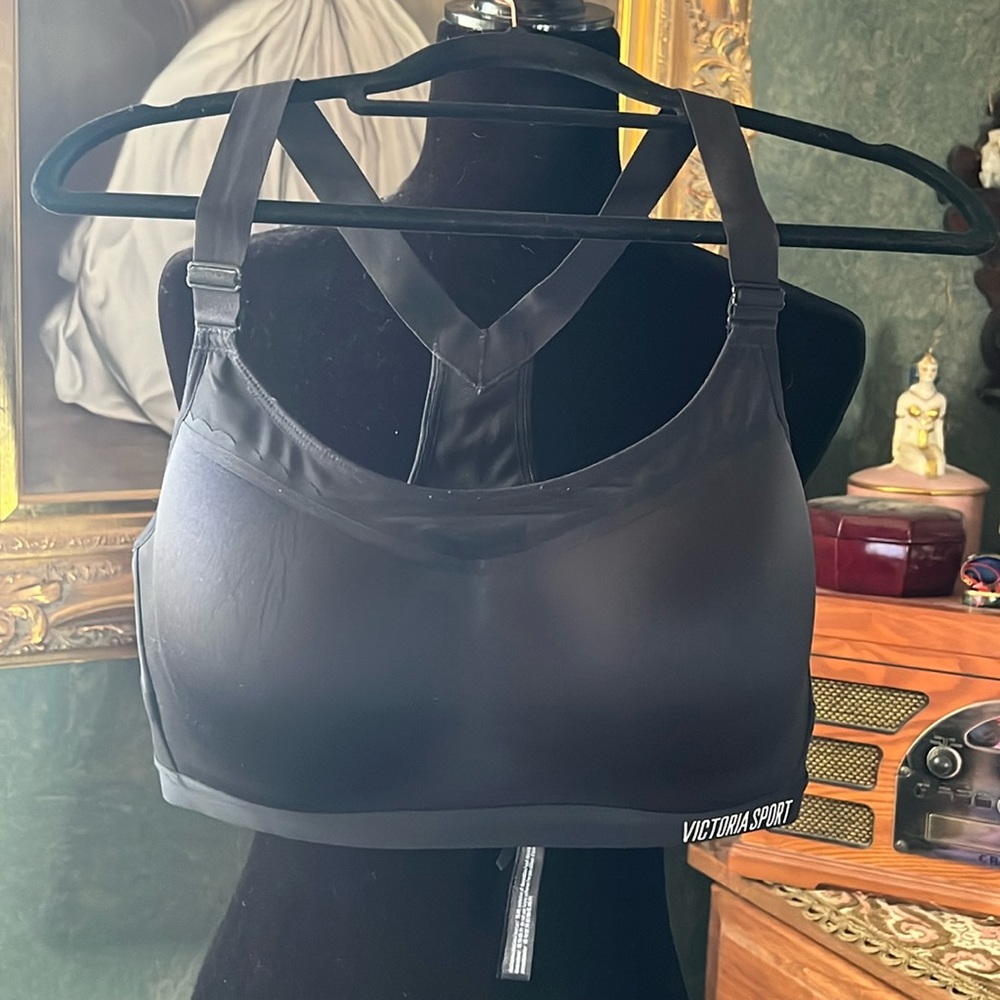 Victoria's Secret sport bra